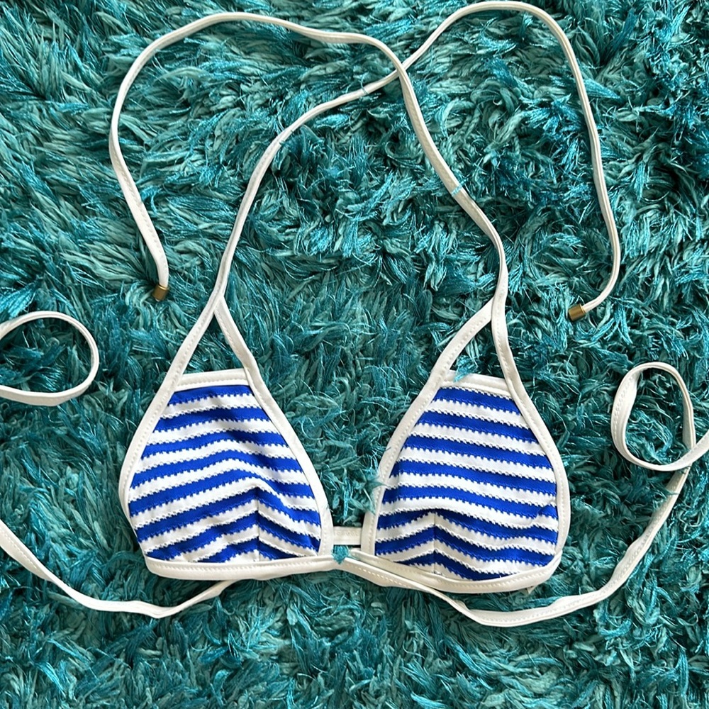 NWT bikini top